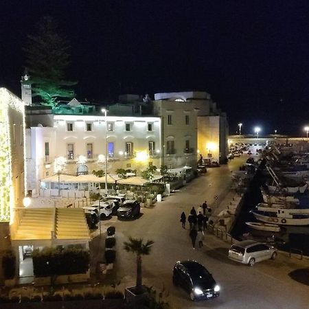 Apartmán Emozioni Dal Porto Trani Exteriér fotografie