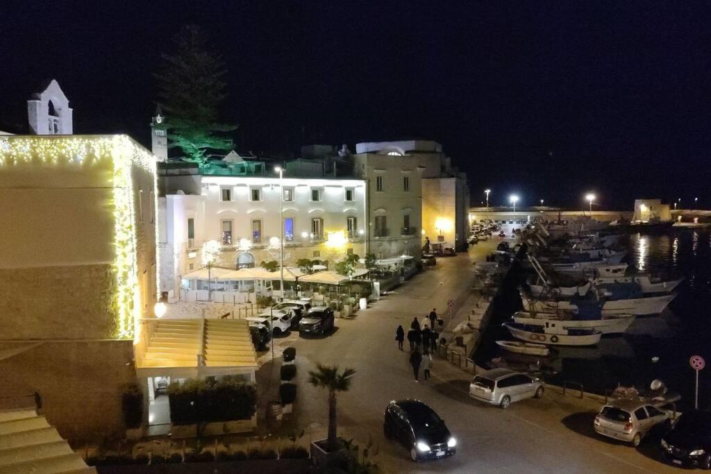 Apartmán Emozioni Dal Porto Trani Exteriér fotografie