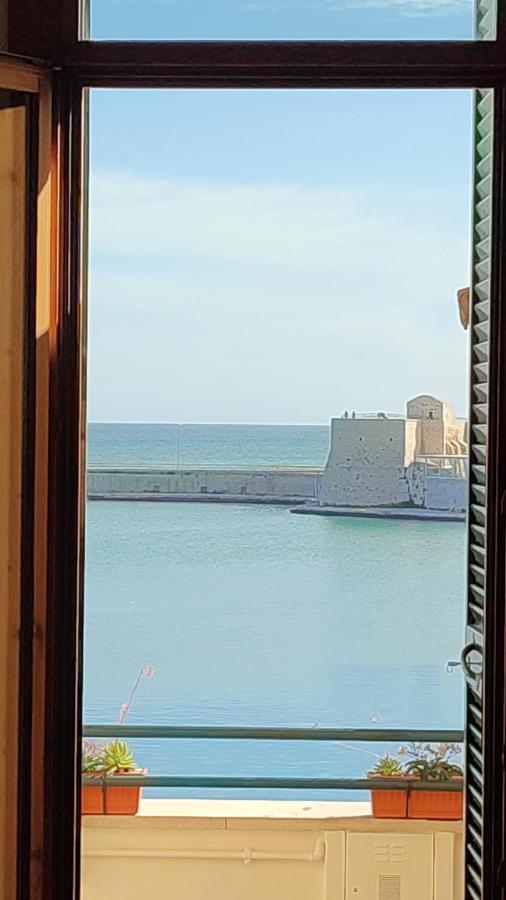 Apartmán Emozioni Dal Porto Trani Exteriér fotografie